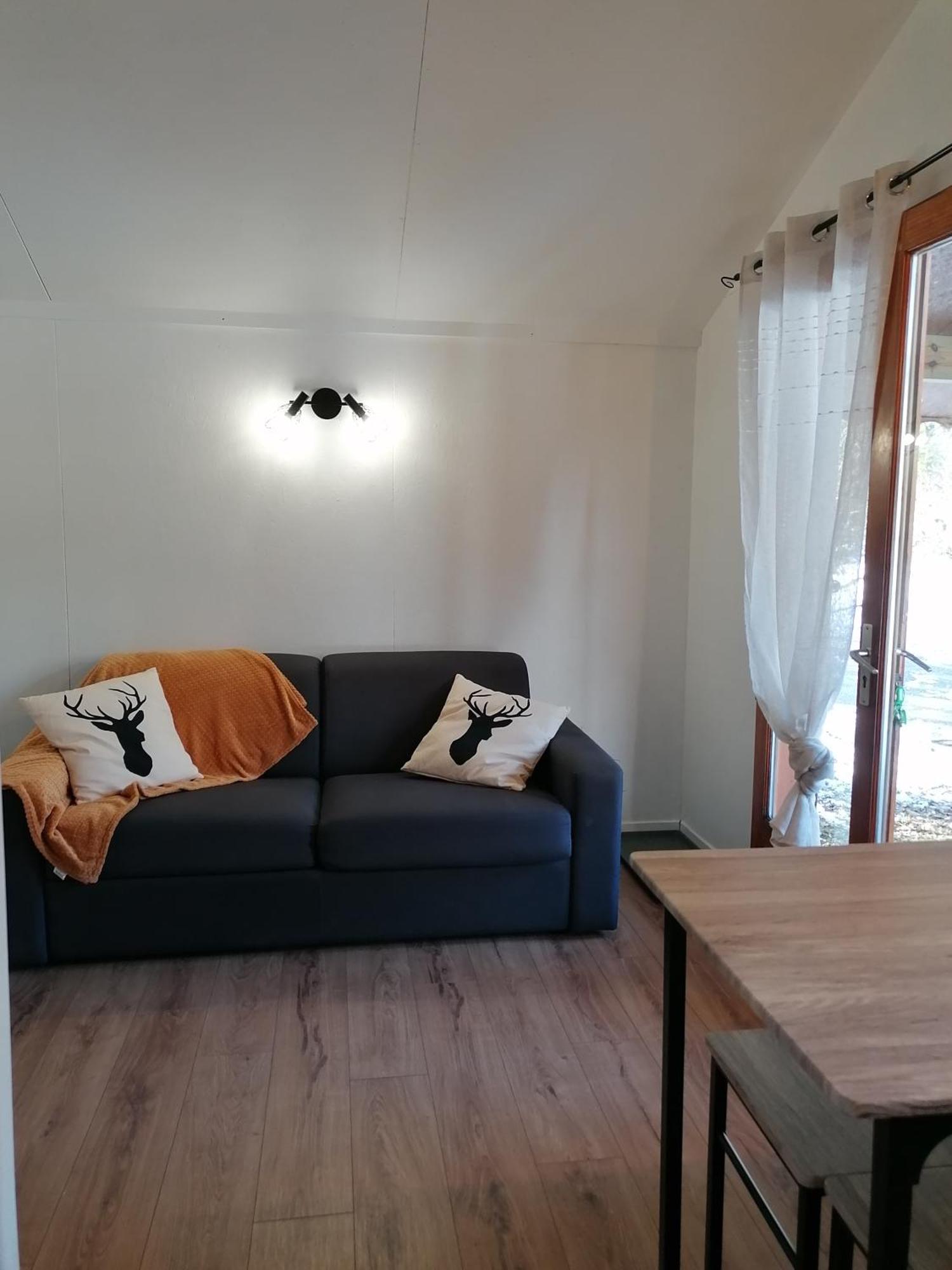 Camping Le Trejeux - Petit Chalet Thônes Εξωτερικό φωτογραφία